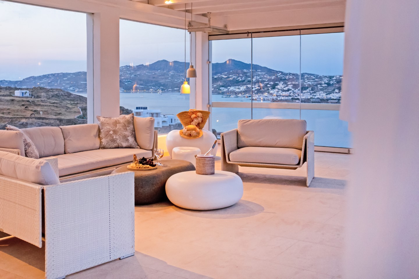 Villa Anemone Mykonos - Luxury Villa for large groups, 2 pools