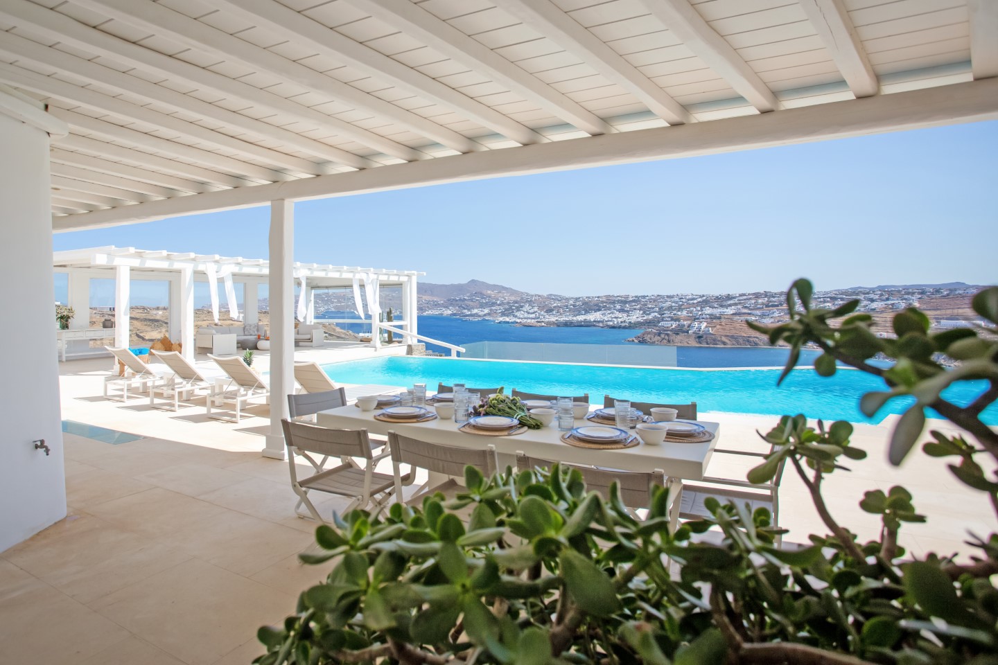 Villa Anemone Mykonos - Luxury Villa for large groups, 2 pools