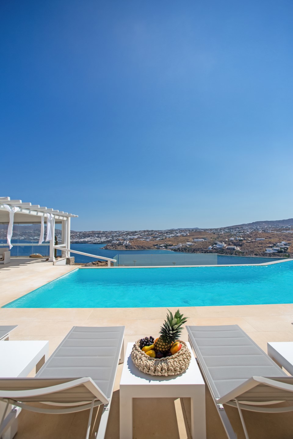 Villa Anemone Mykonos - Luxury Villa for large groups, 2 pools