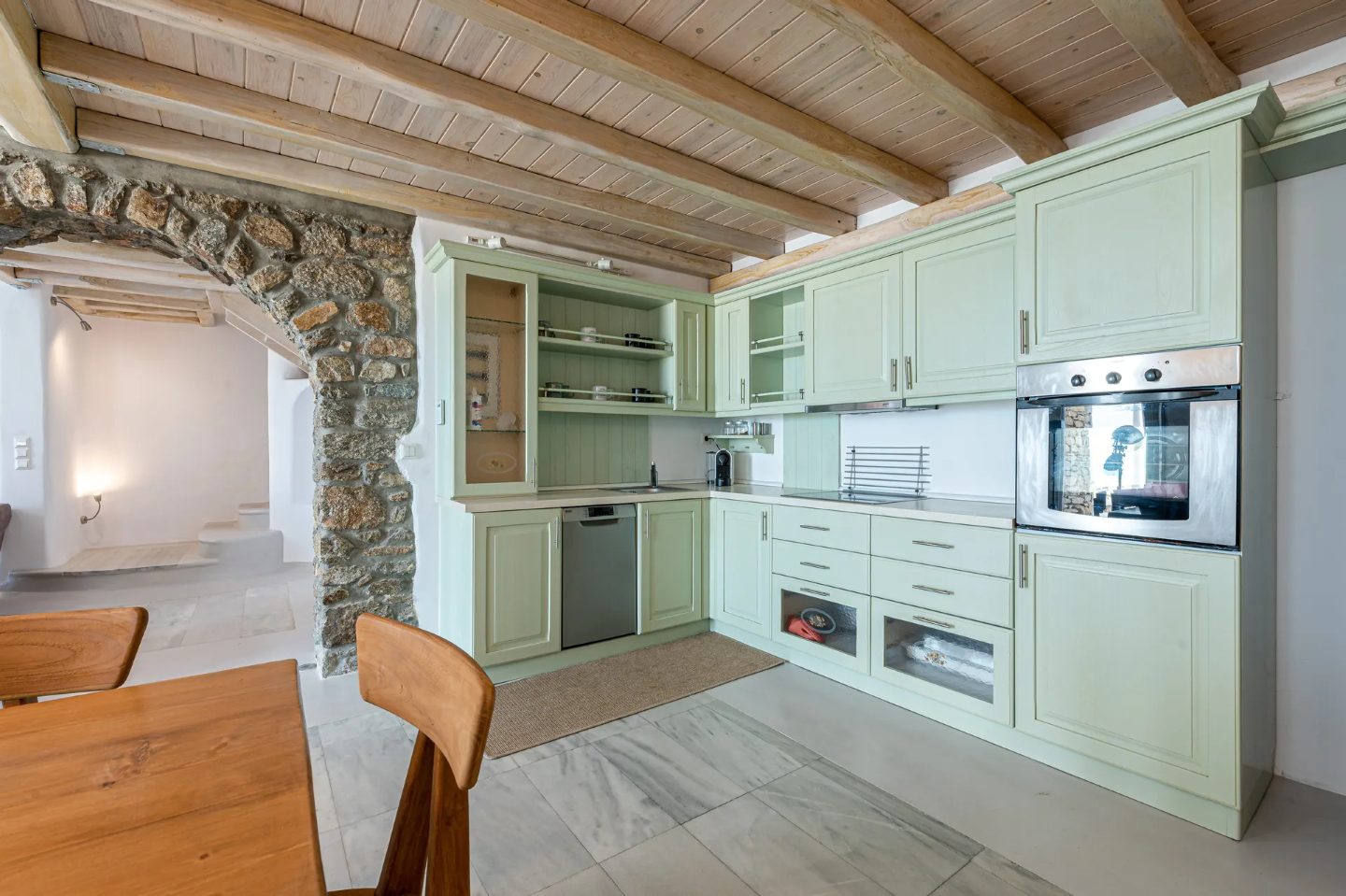 Villa Desire III Mykonos -3 bedroom villa with shared pool, Psarou