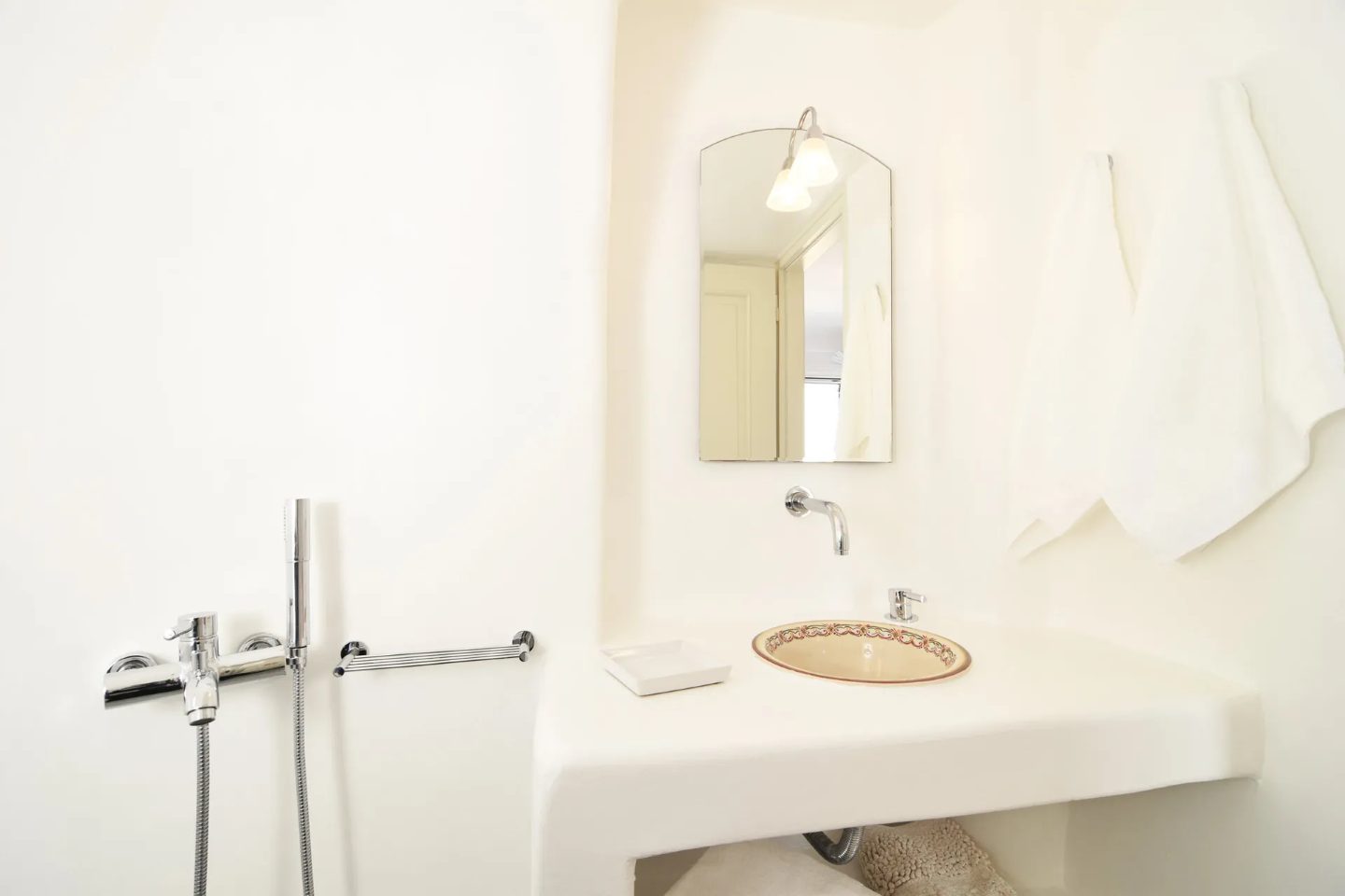 Villa Desire III Mykonos -3 bedroom villa with shared pool, Psarou