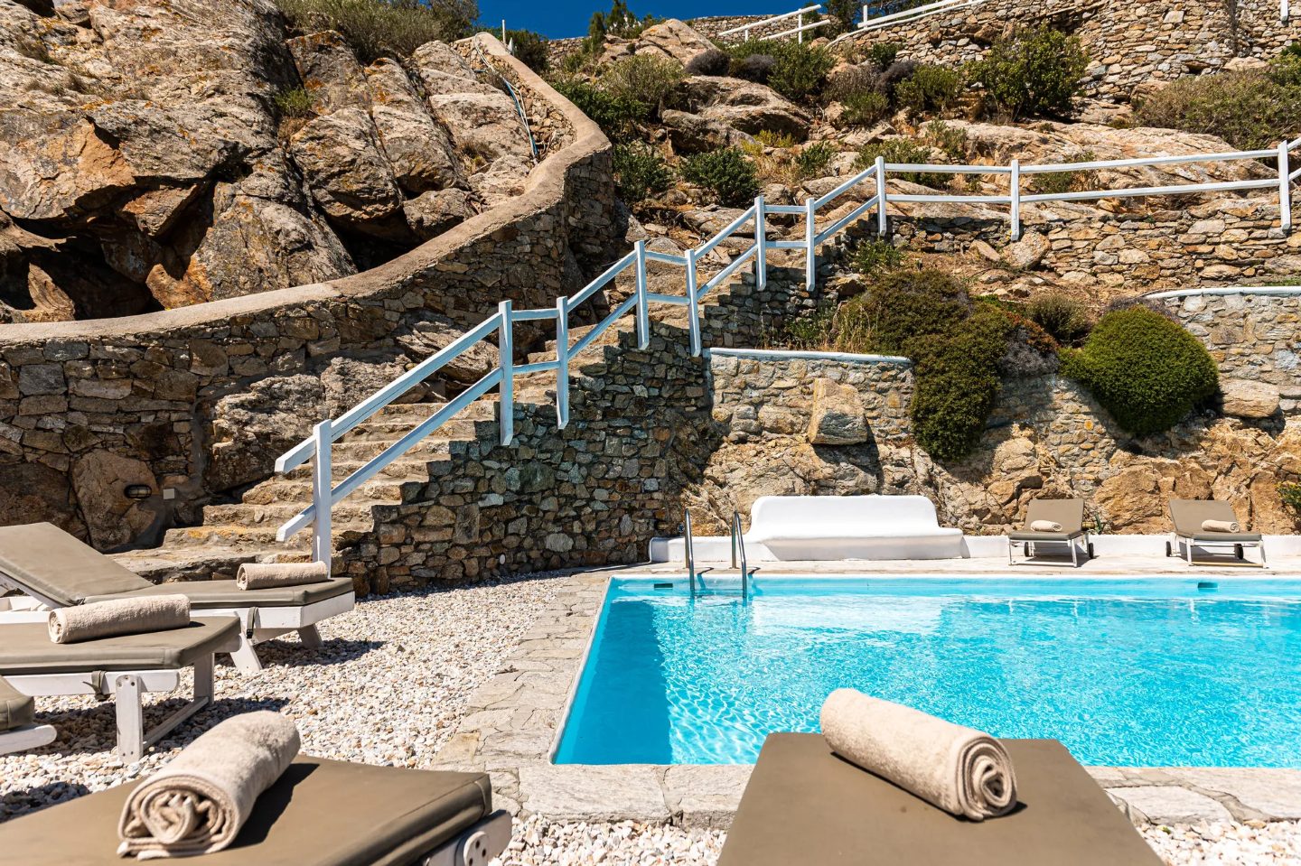 Villa Desire III Mykonos -3 bedroom villa with shared pool, Psarou