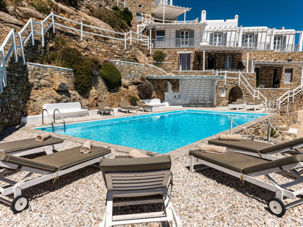 Villa Desire III Mykonos -3 bedroom villa with shared pool, Psarou