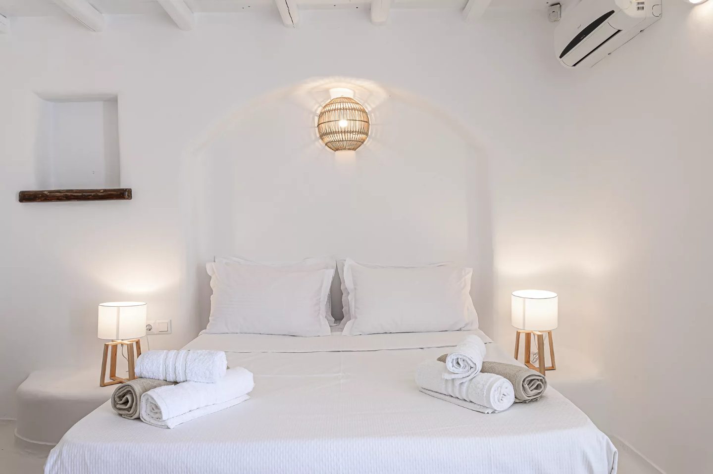 Villa Harmony Mykonos - 4 bedroom villa with private pool, Greece