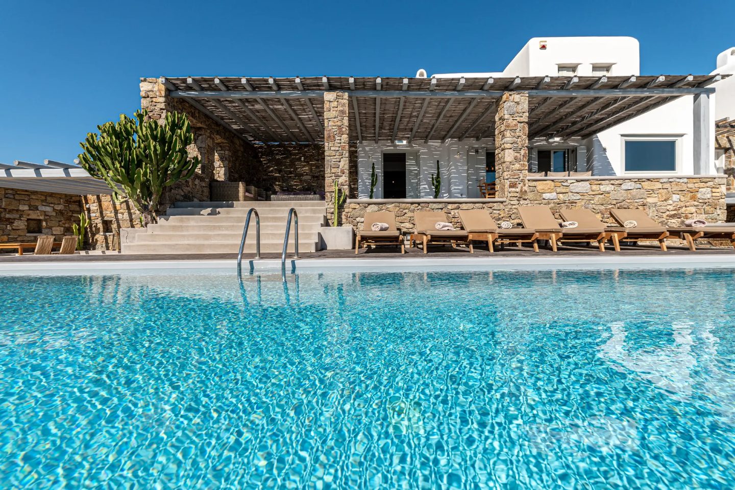 Villa Passion I Mykonos - 4 bedroom new luxury villa near Ornos