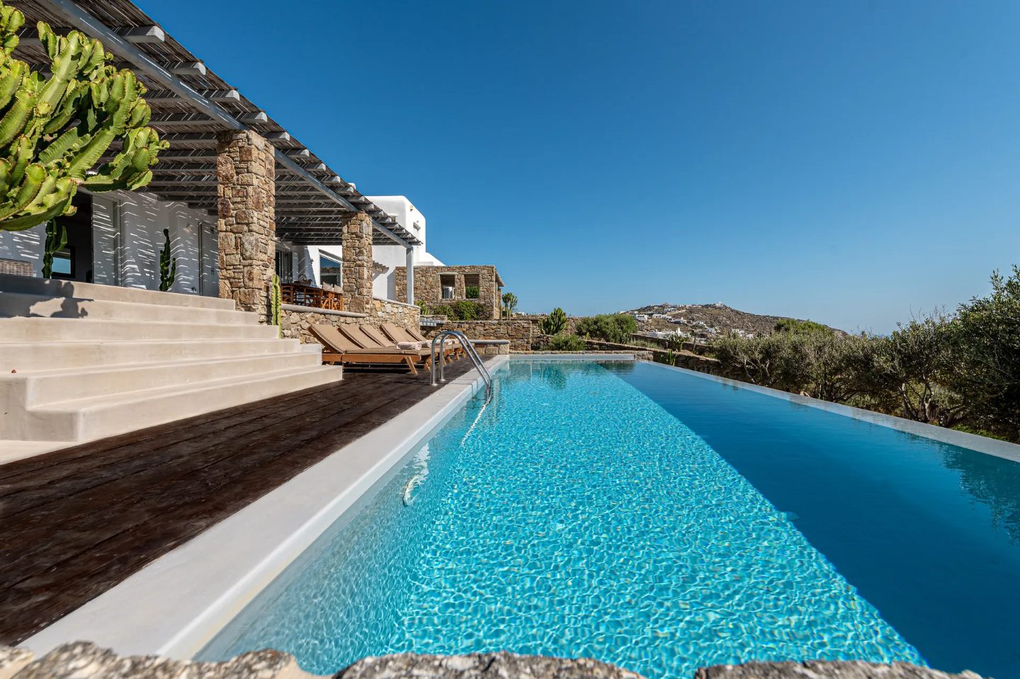 Villa Passion I Mykonos - 4 bedroom new luxury villa near Ornos