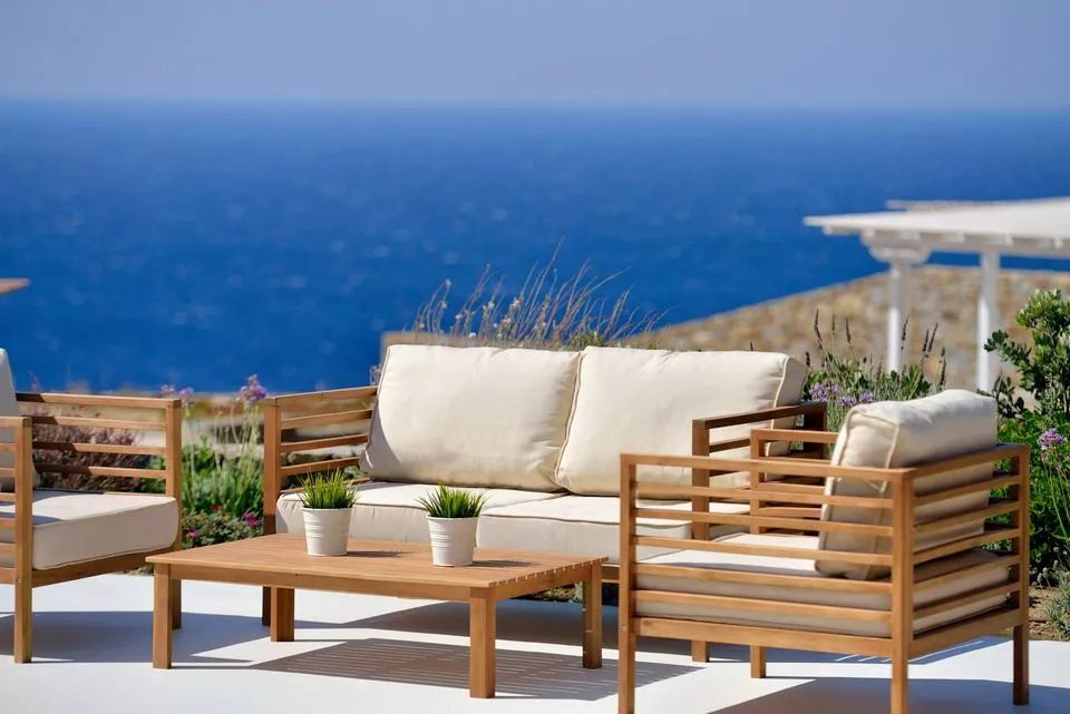 Villa Pathos Mykonos - 4 bedroom family property over Elia Beach
