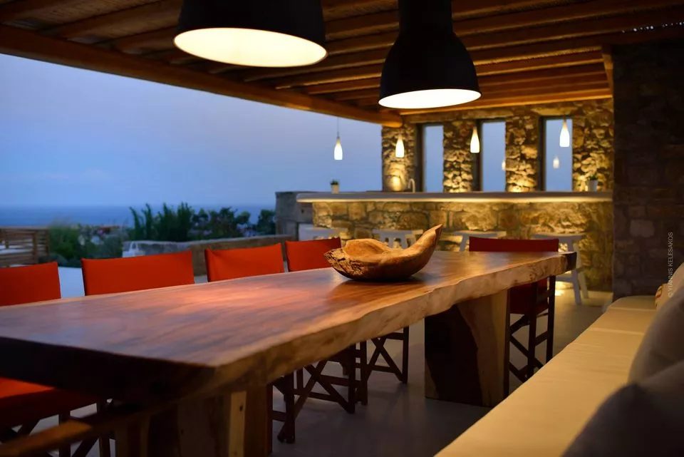 Villa Pathos Mykonos - 4 bedroom family property over Elia Beach