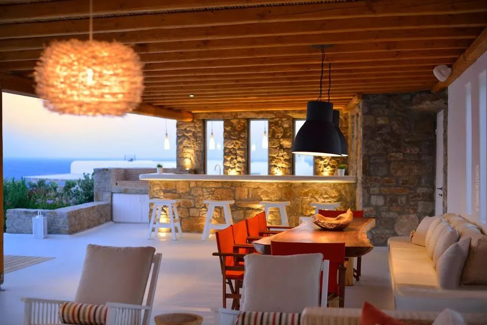 Villa Pathos Mykonos - 4 bedroom family property over Elia Beach