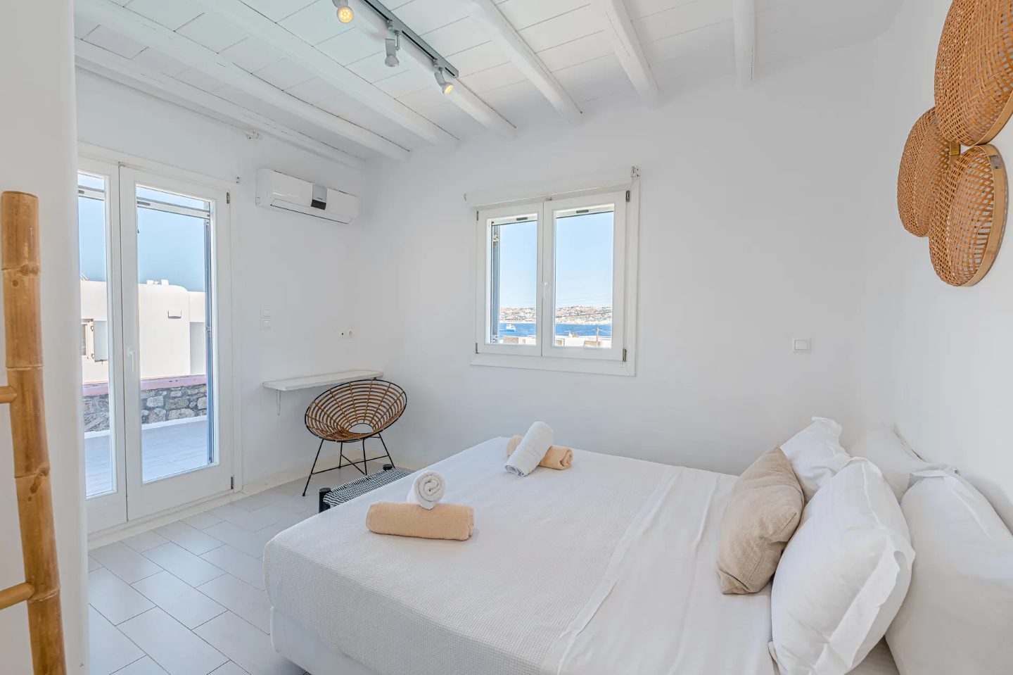 Villa Stone Mykonos - 5 berdoom villa | View of Mykonos Windmills
