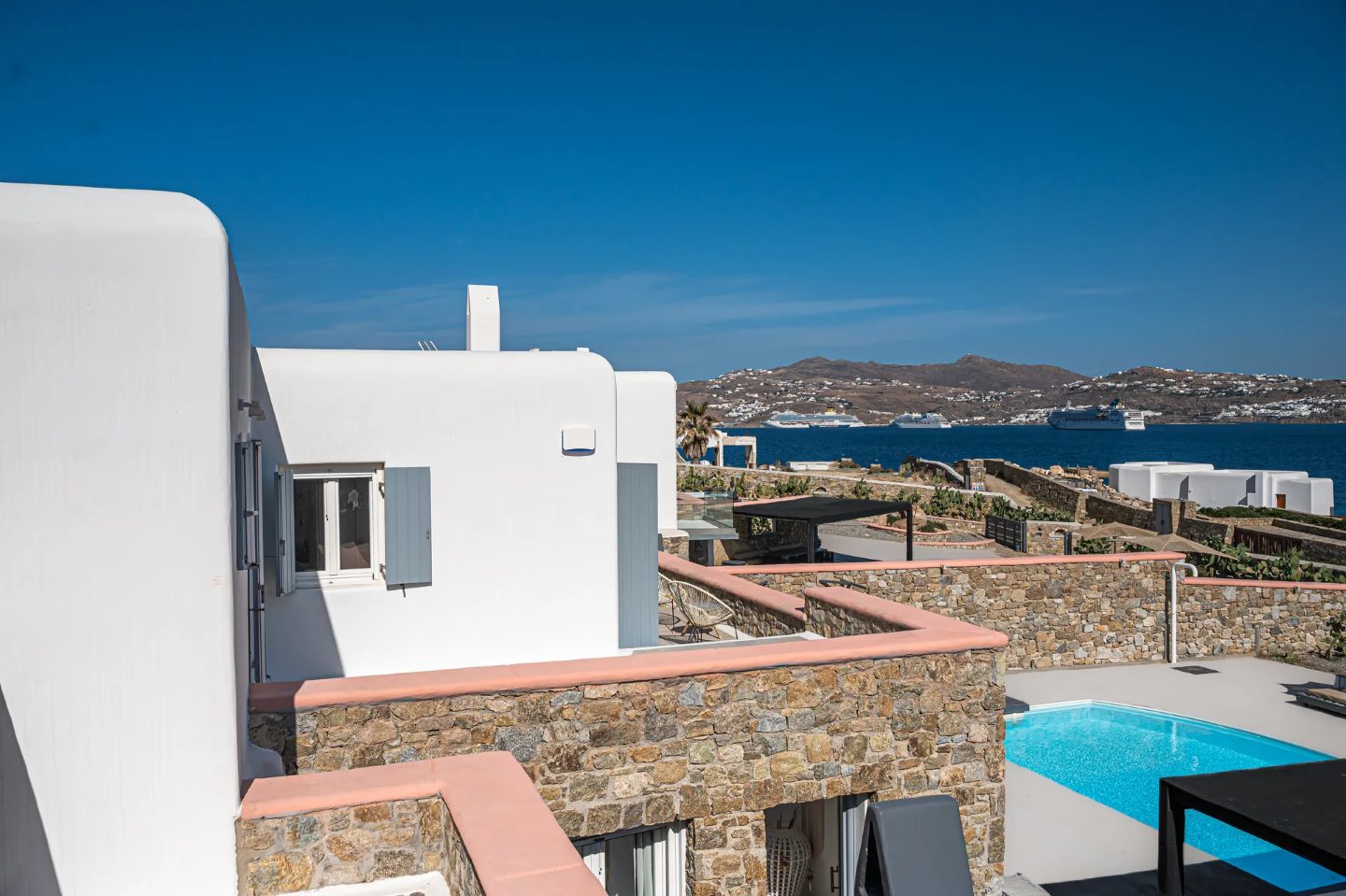 Villa Stone Mykonos - 5 berdoom villa | View of Mykonos Windmills