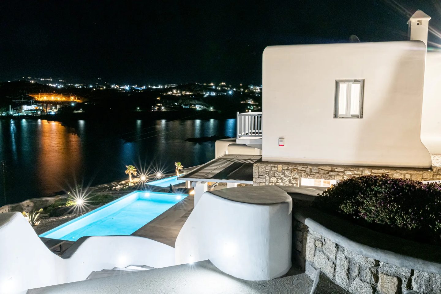 Villa Tulip in Mykonos island - Book now at the best rate online!