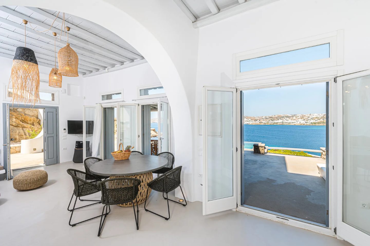 Villa Tulip in Mykonos island - Book now at the best rate online!