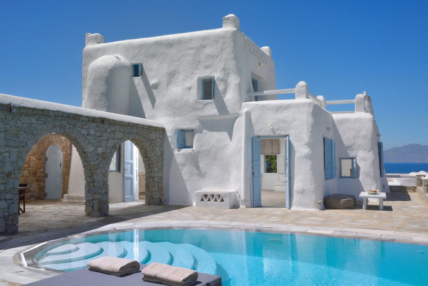 Villa Kanalia Mykonos is a superb 7 bedroom villa with sea view