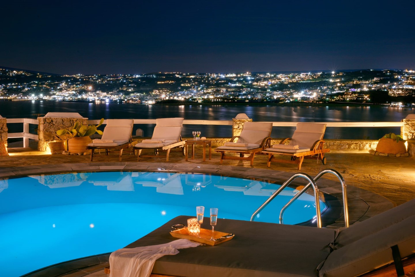 Villa Kanalia Mykonos is a superb 7 bedroom villa with sea view