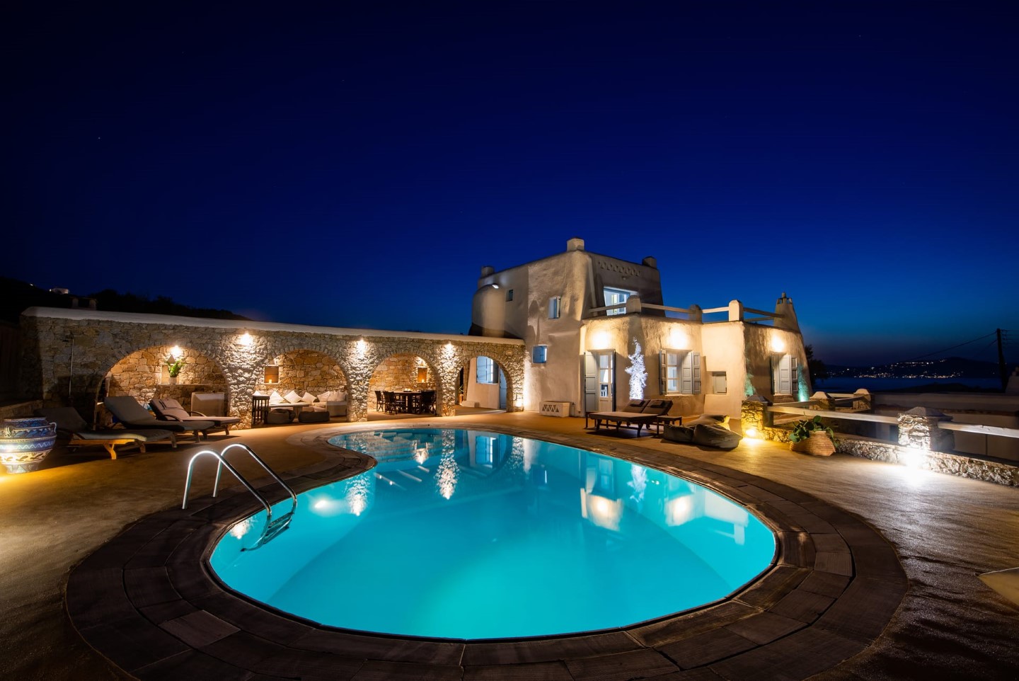 Villa Kanalia Mykonos is a superb 7 bedroom villa with sea view