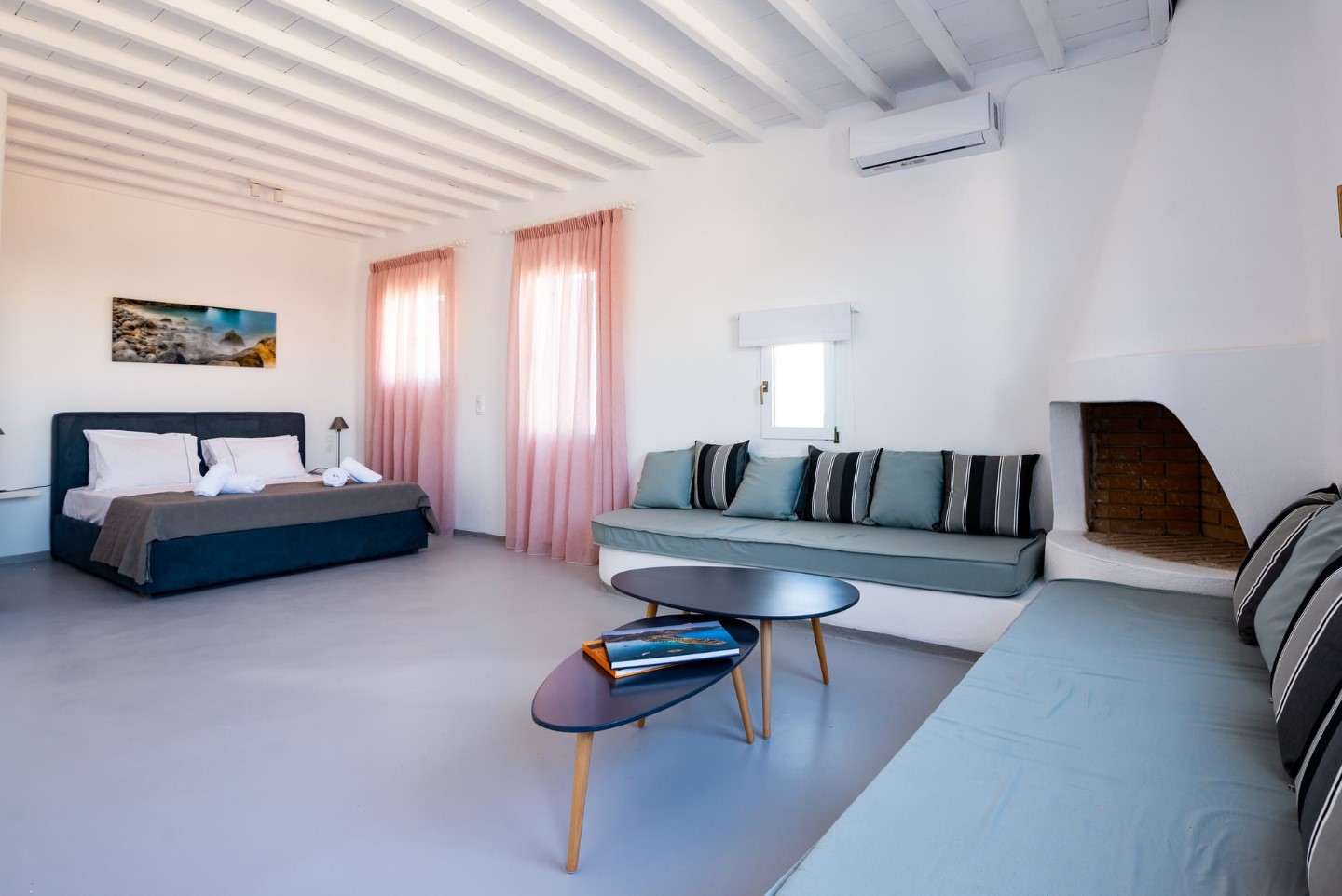 Villa Kanalia Mykonos is a superb 7 bedroom villa with sea view