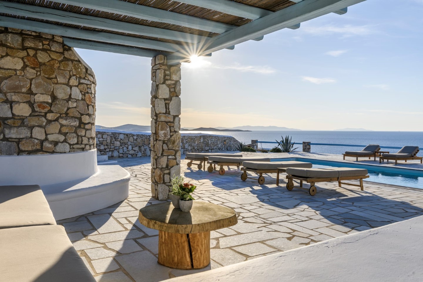Villa White Star Mykonos | 4-Bed Luxury Villa with Pool & Town View