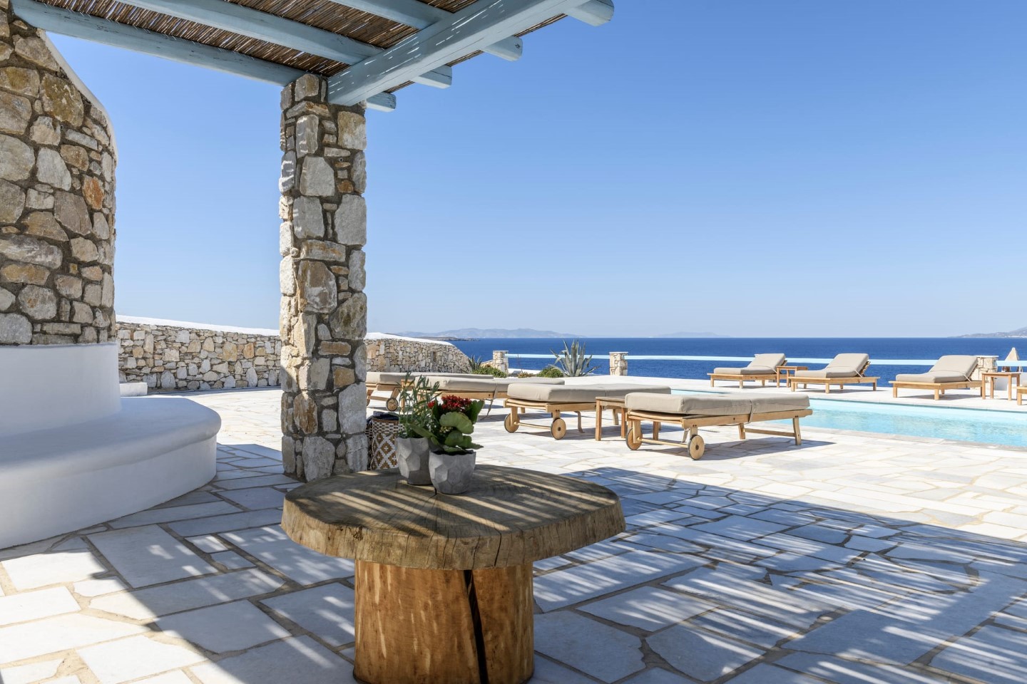 Villa White Star Mykonos | 4-Bed Luxury Villa with Pool & Town View