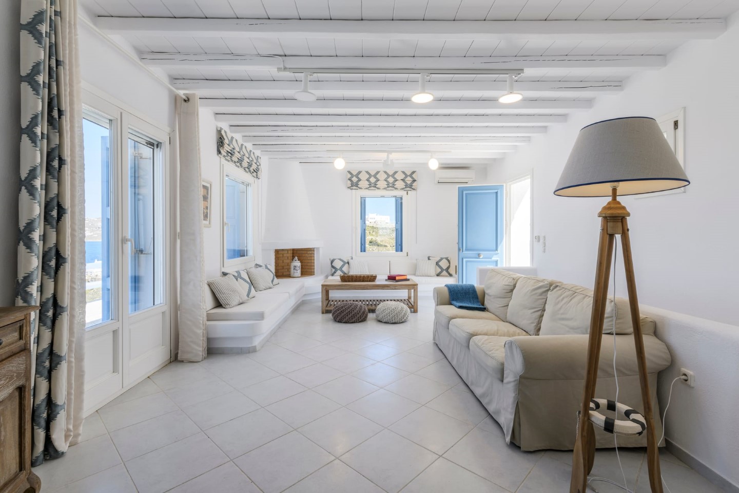 Villa White Star Mykonos | 4-Bed Luxury Villa with Pool & Town View