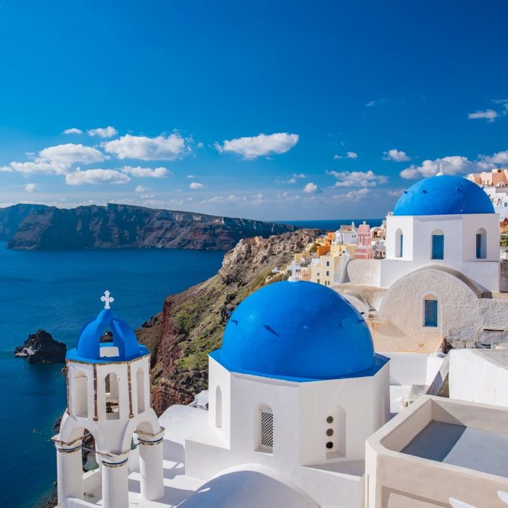 private cruise to santorini