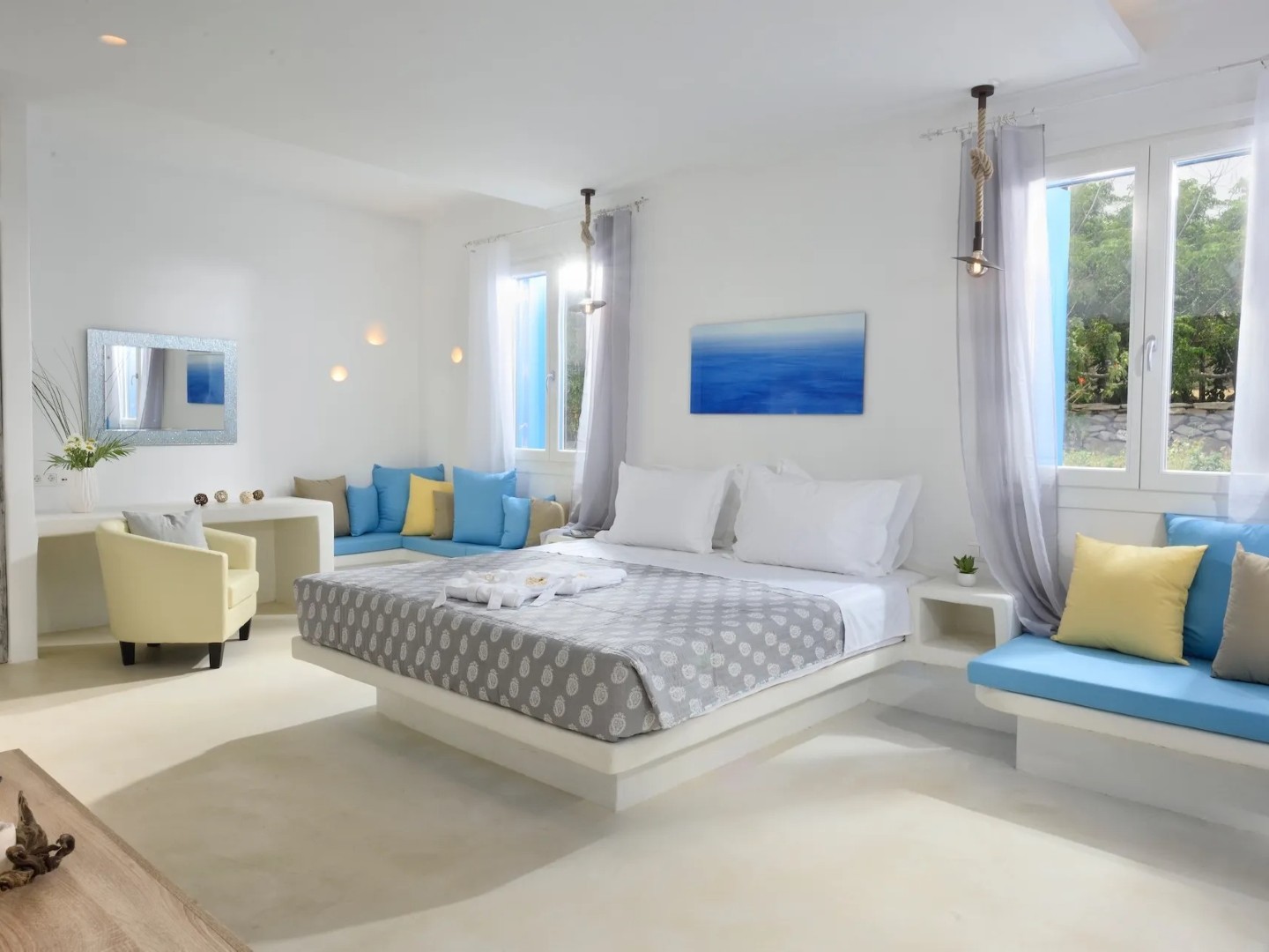 Villa Leonidas Mykonos | 2-Bed Luxury Villa with Pool into Town