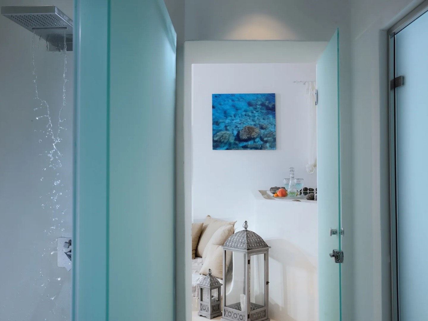 Villa Leonidas Mykonos | 2-Bed Luxury Villa with Pool into Town