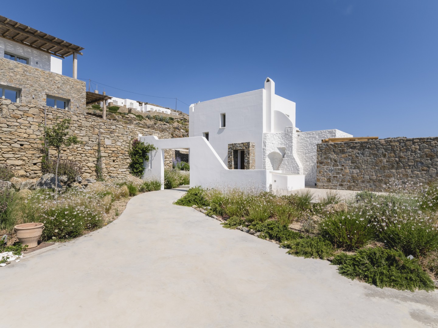 Villa Castle Mykonos | 6-Bed Luxury Villa in Kastro with Infinity Pool