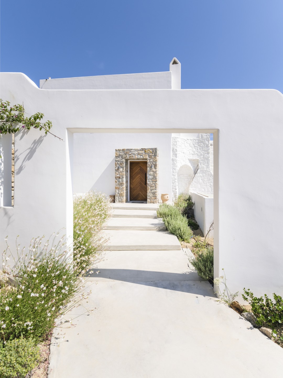 Villa Castle Mykonos | 6-Bed Luxury Villa in Kastro with Infinity Pool