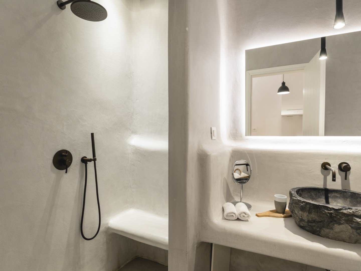 Villa Castle Mykonos | 6-Bed Luxury Villa in Kastro with Infinity Pool