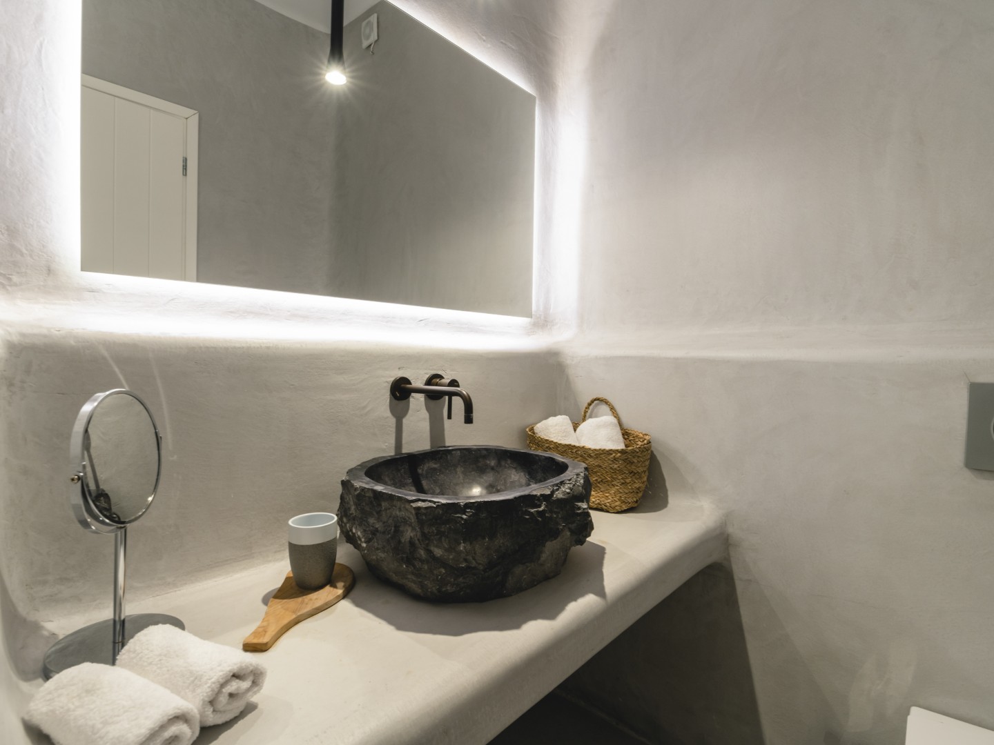 Villa Castle Mykonos | 6-Bed Luxury Villa in Kastro with Infinity Pool