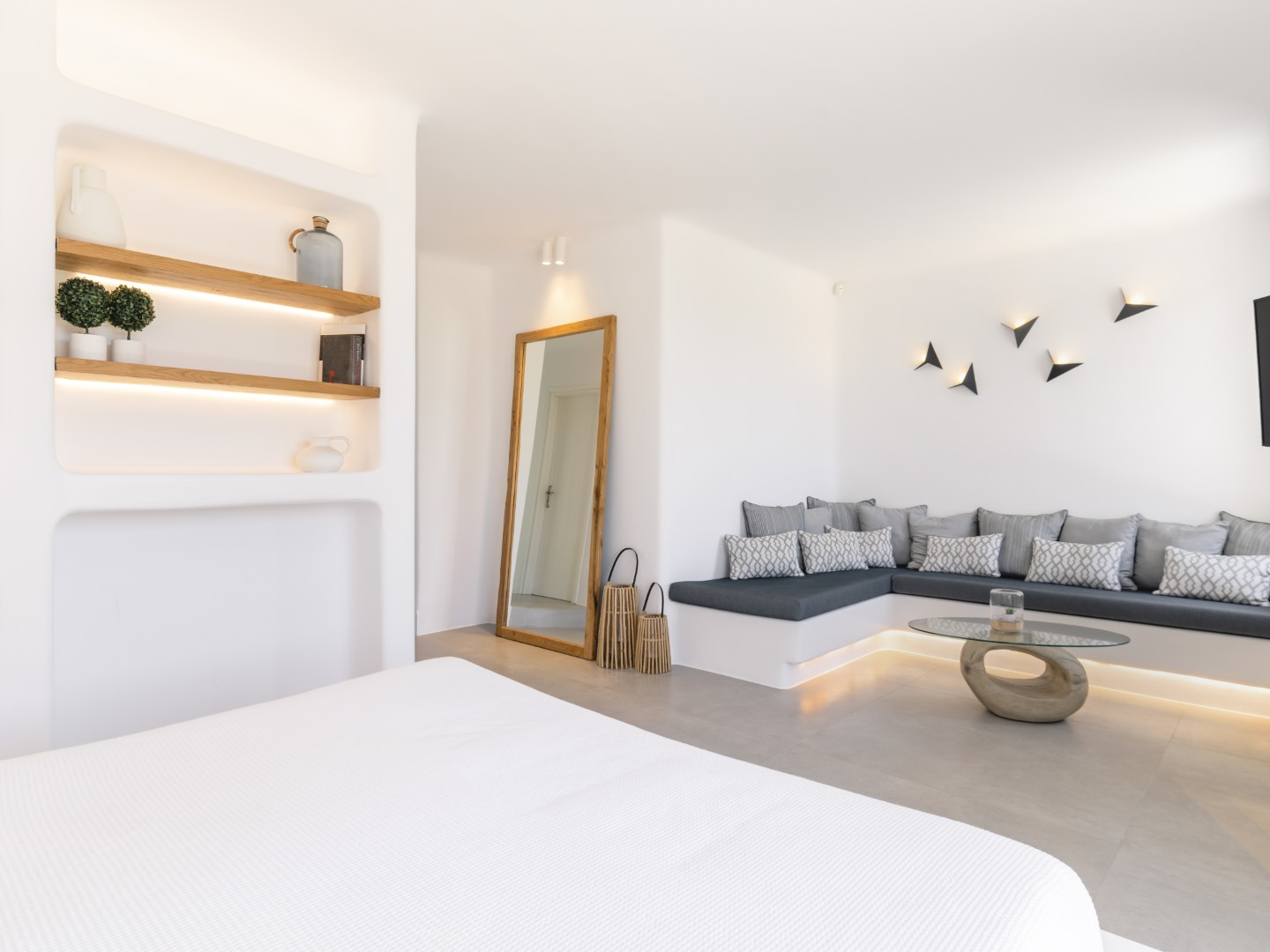Villa Castle Mykonos | 6-Bed Luxury Villa in Kastro with Infinity Pool