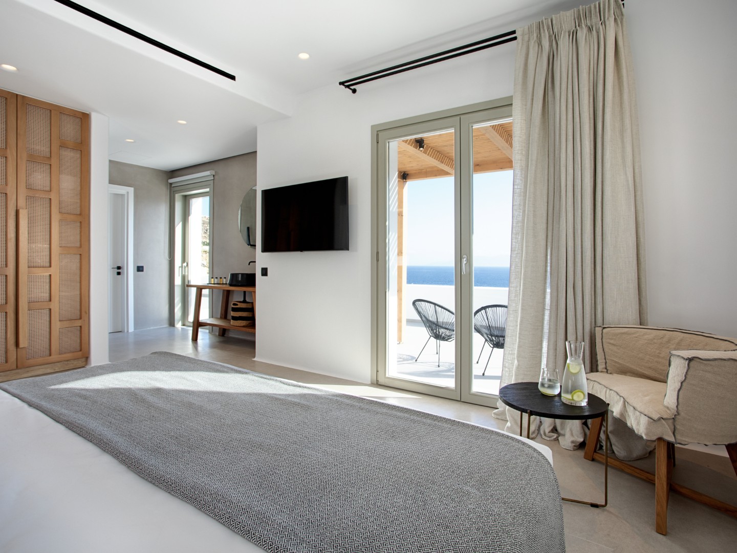Villa Miracle Mykonos | Luxury Villa for 11 guests at Super Paradise