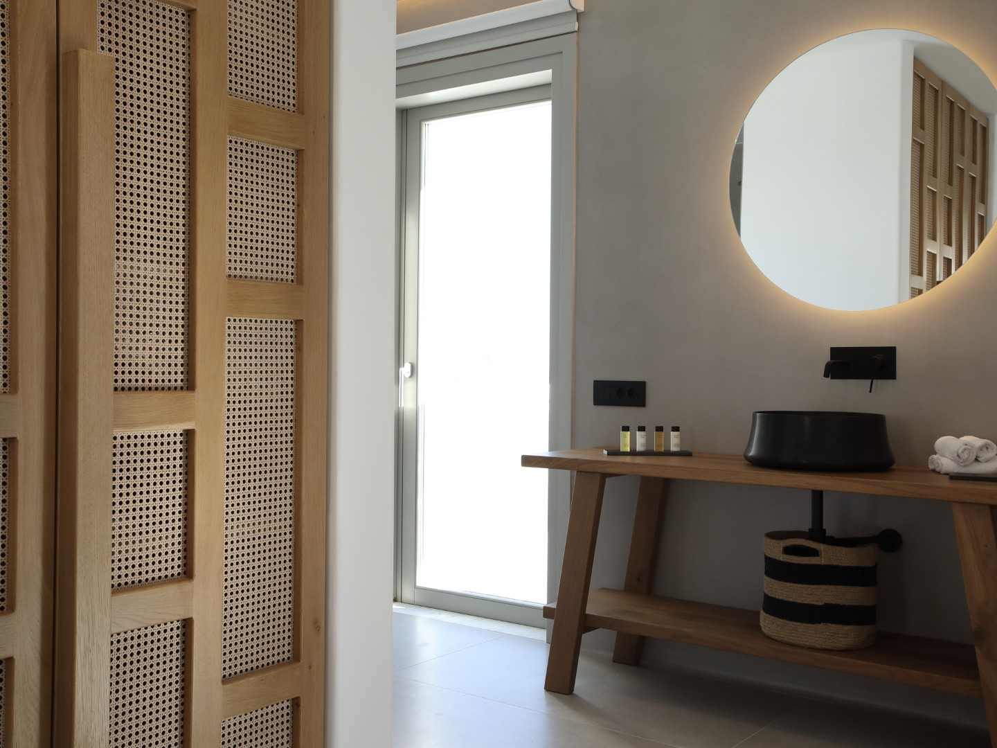 Villa Miracle Mykonos | Luxury Villa for 11 guests at Super Paradise