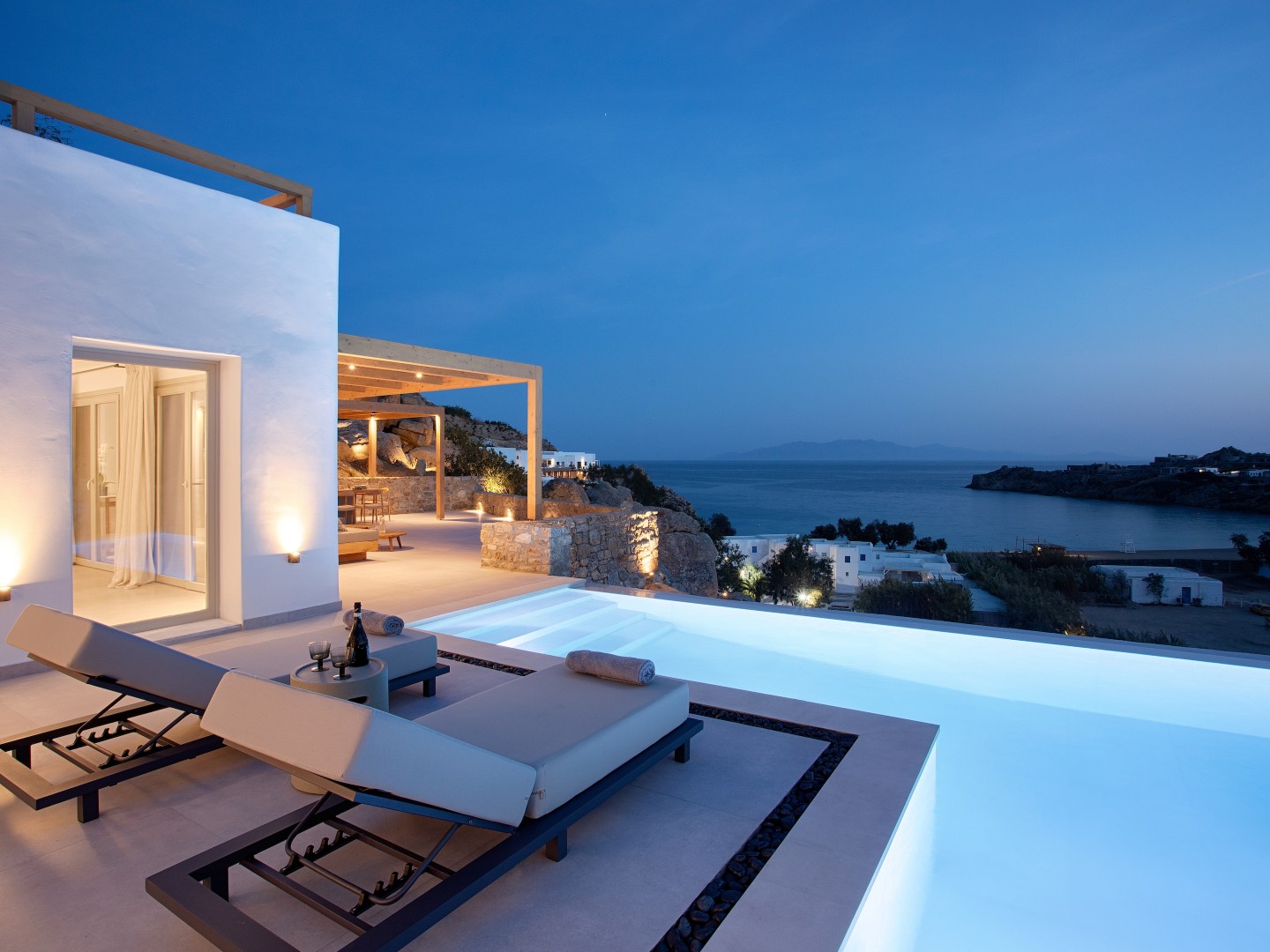 Villa Miracle Mykonos | Luxury Villa for 11 guests at Super Paradise