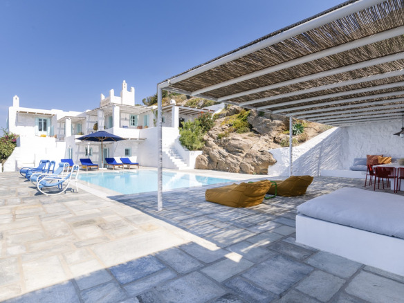 Villa Mykonian Home Mykonos | 6-Bed Traditional Luxury Villa